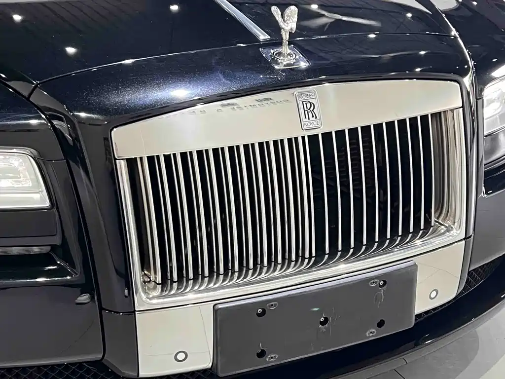 Rolls-Royce Ghost 2014 — фото 15