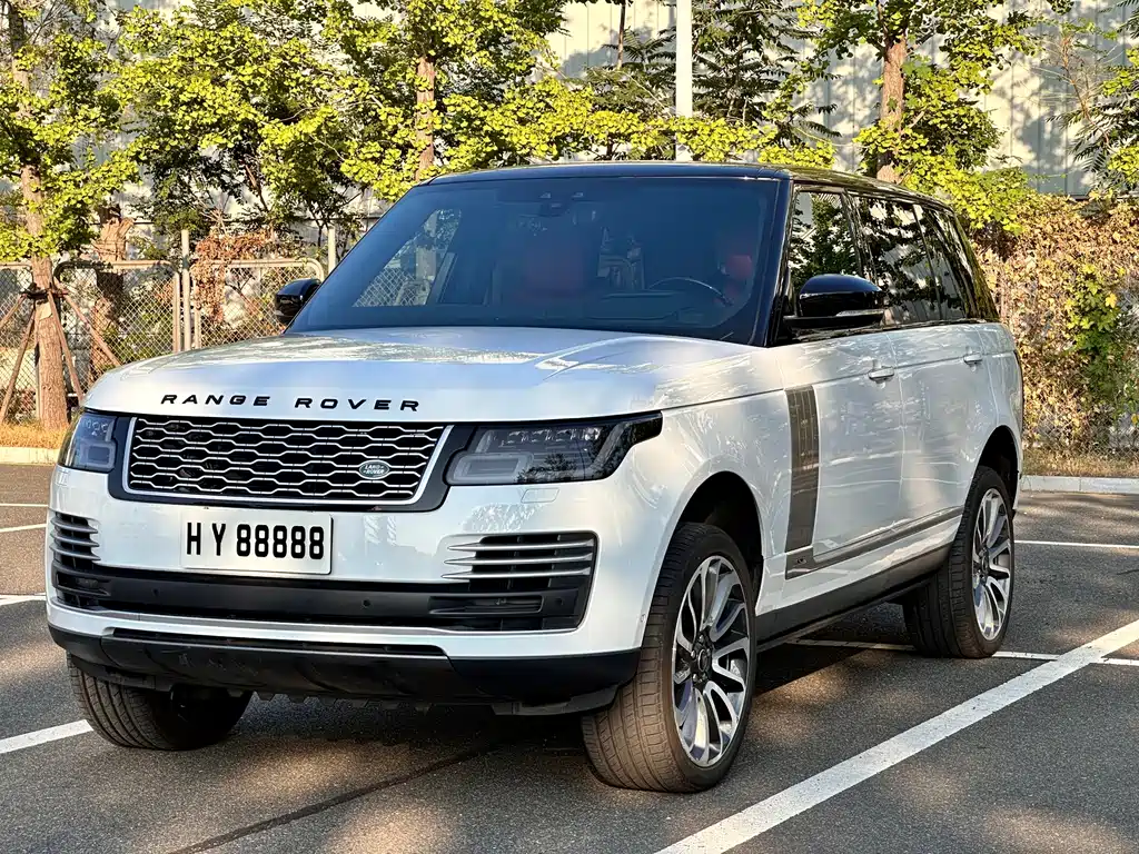 Land Rover Range Rover 2022 — фото 1