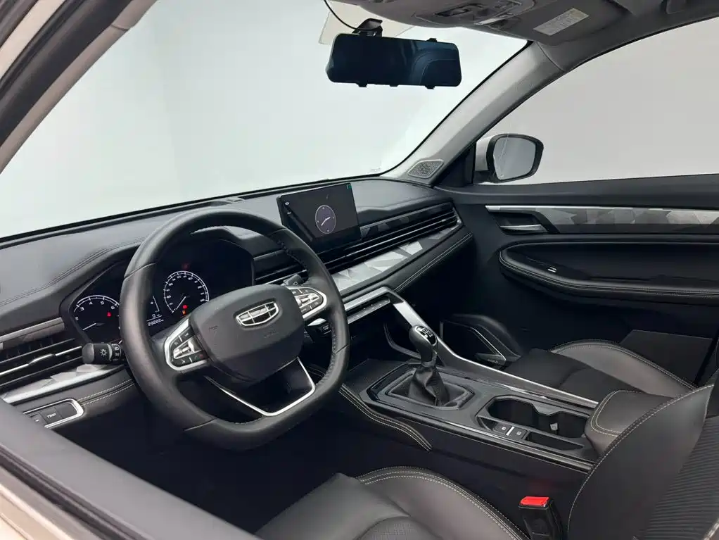 Geely Vision X6 2022 — фото 13