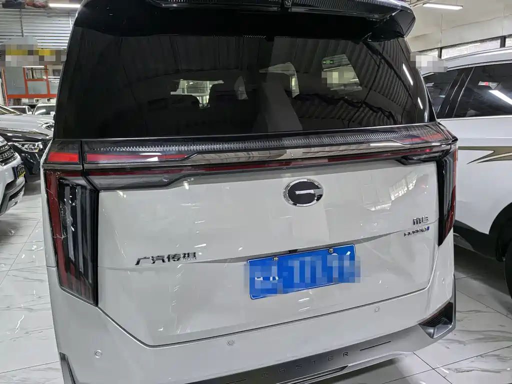 GAC Motor Trumpchi M8 2023 — фото 4