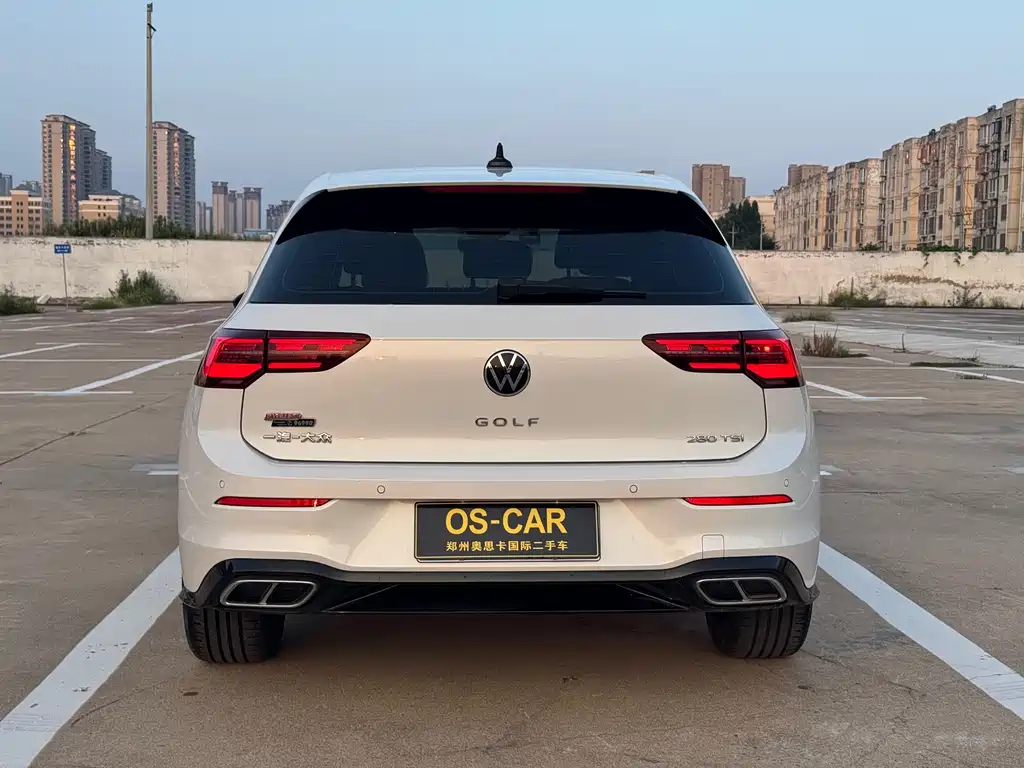 Volkswagen Golf 2022