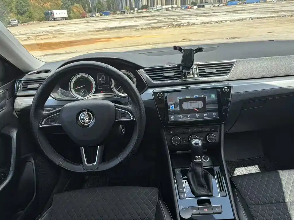 Skoda Speedy 2018 — фото 13