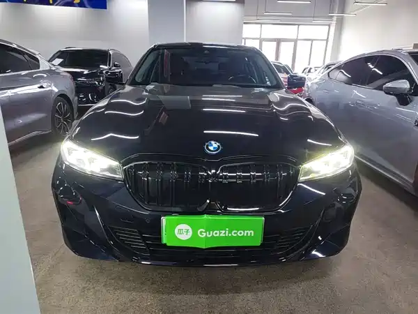 BMW i3 2022