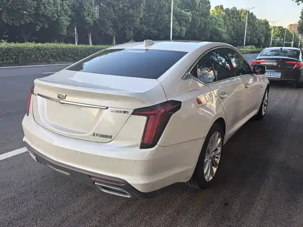 Cadillac CT5 2023