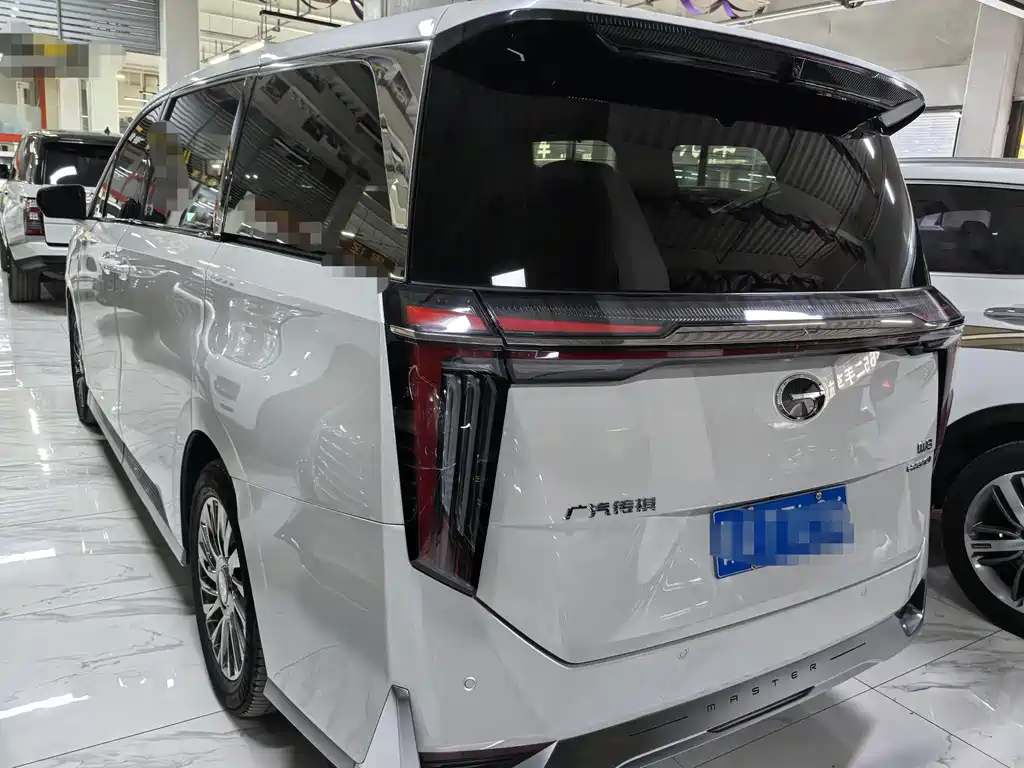 GAC Motor Trumpchi M8 2023 — фото 3
