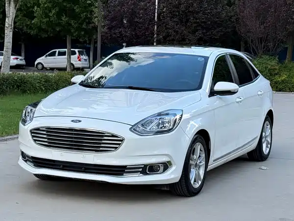 Ford Escort 2019