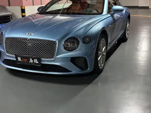 Bentley Continental 2021