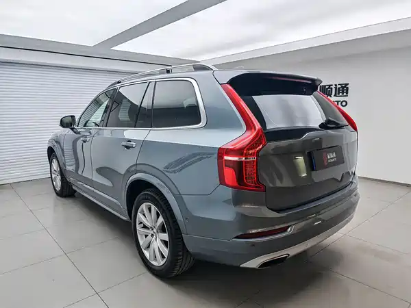 Volvo XC90 2015