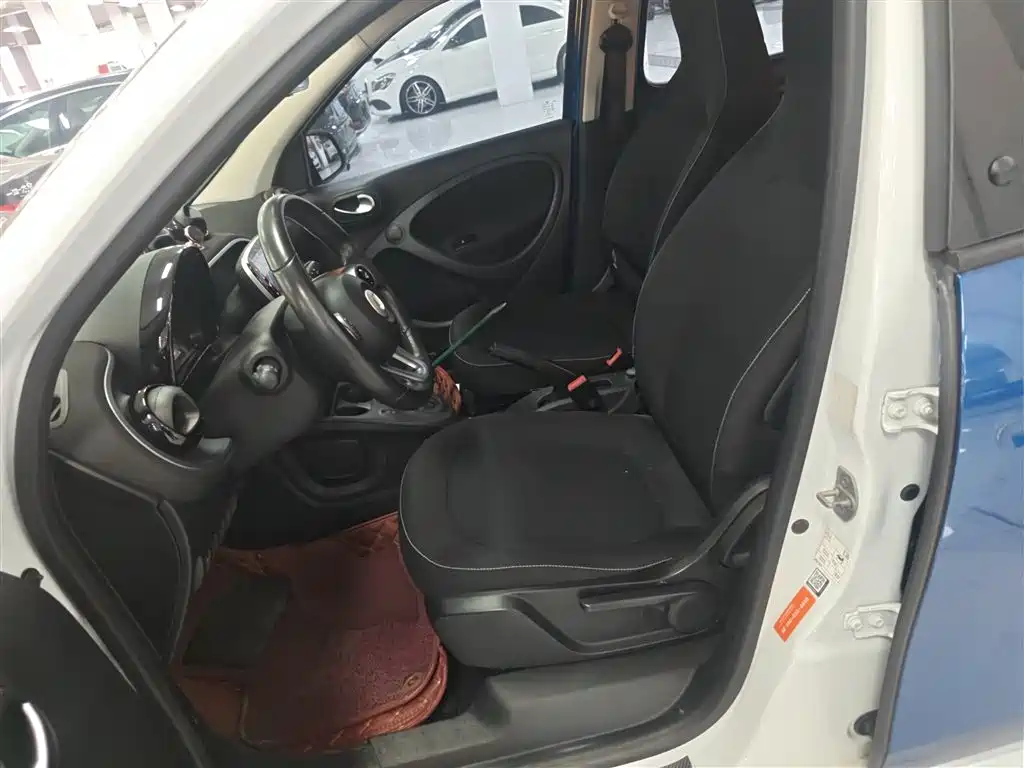 smart Forfour 2018 — фото 15