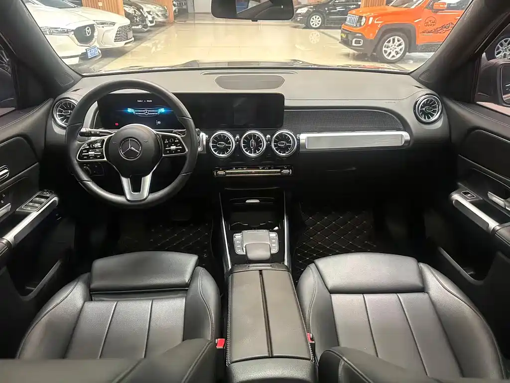Mercedes-Benz GLB 2021 — фото 12