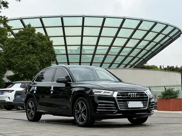 Audi Q5L 2019