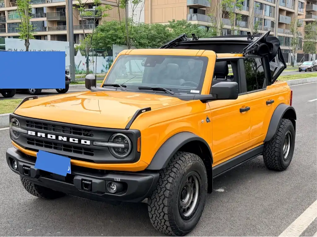 Ford Bronco 2024 — фото 1