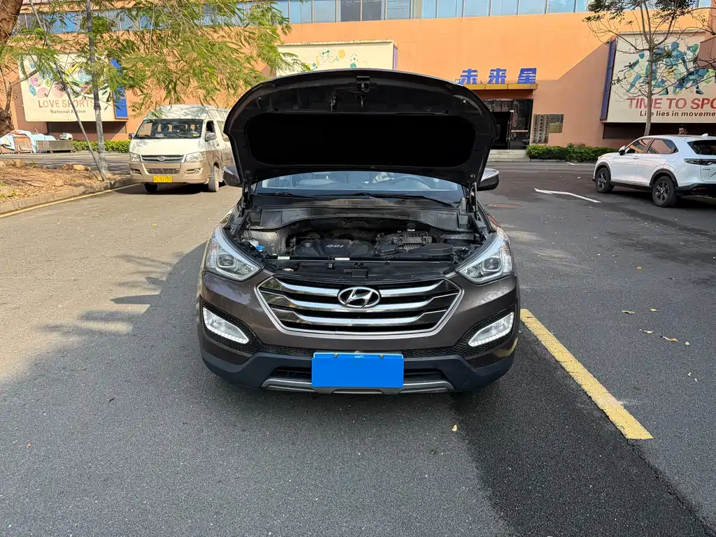 Hyundai Santa Fe 2016 — фото 16