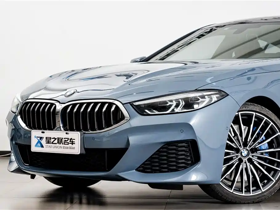 BMW 8 Series 2021 — фото 3