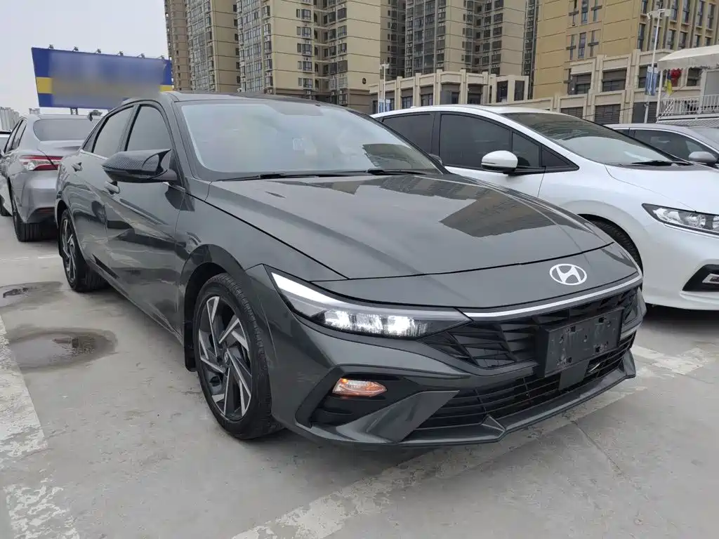 Hyundai Elantra 2024 — фото 22
