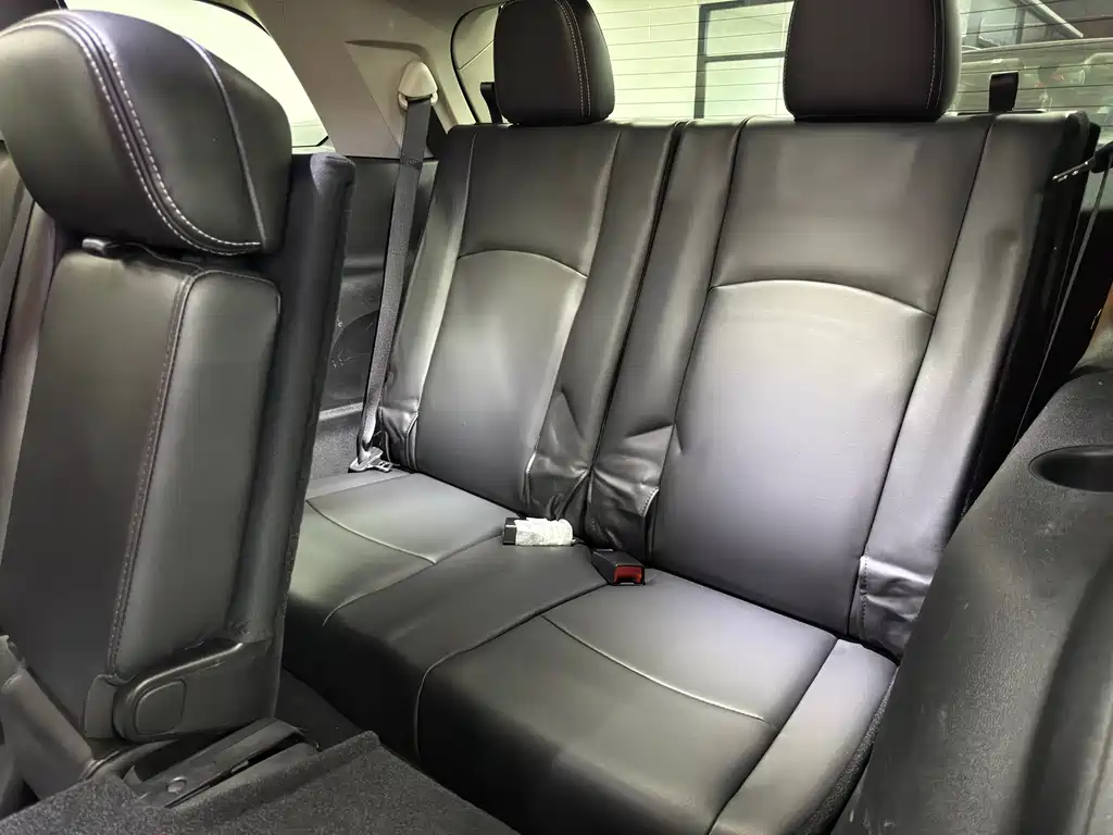 Dodge Journey 2017 — фото 9