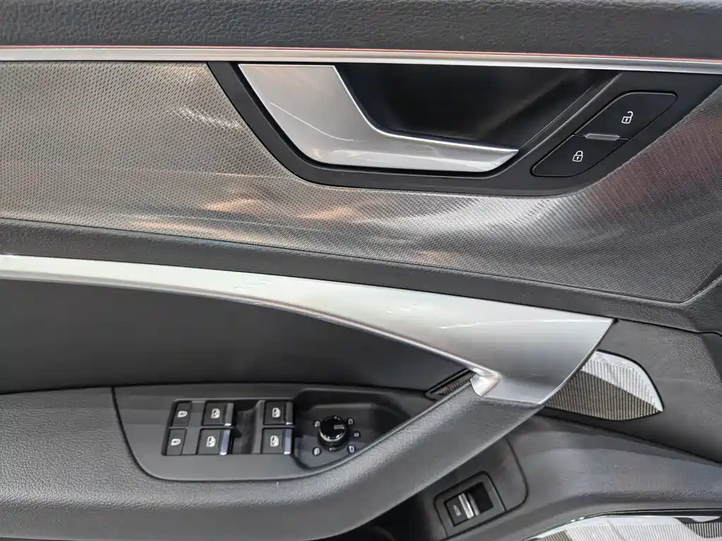 Audi A7L 2022 — фото 16