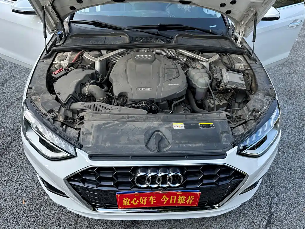 Audi A4L 2021 — фото 16