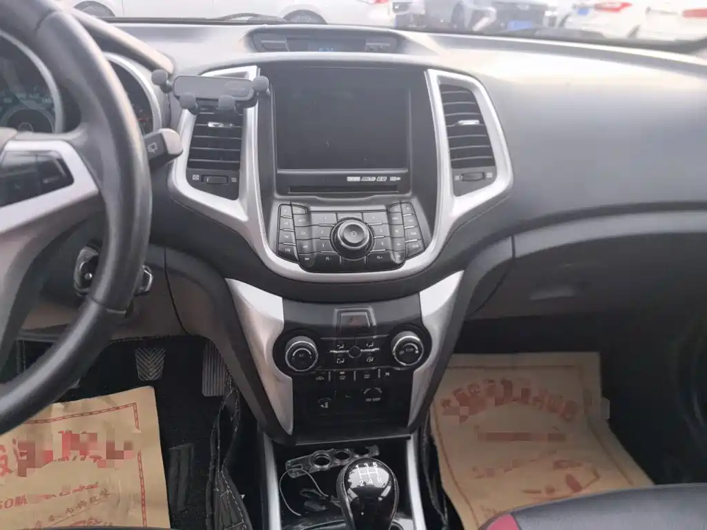 Changan Eado XT 2014 — фото 13