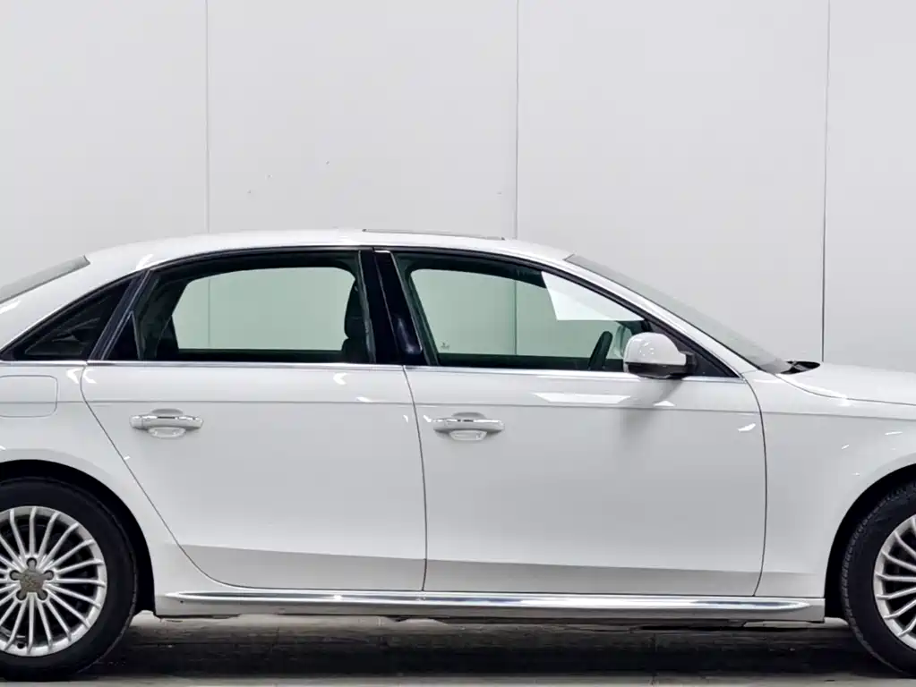 Audi A4L 2016 — фото 8