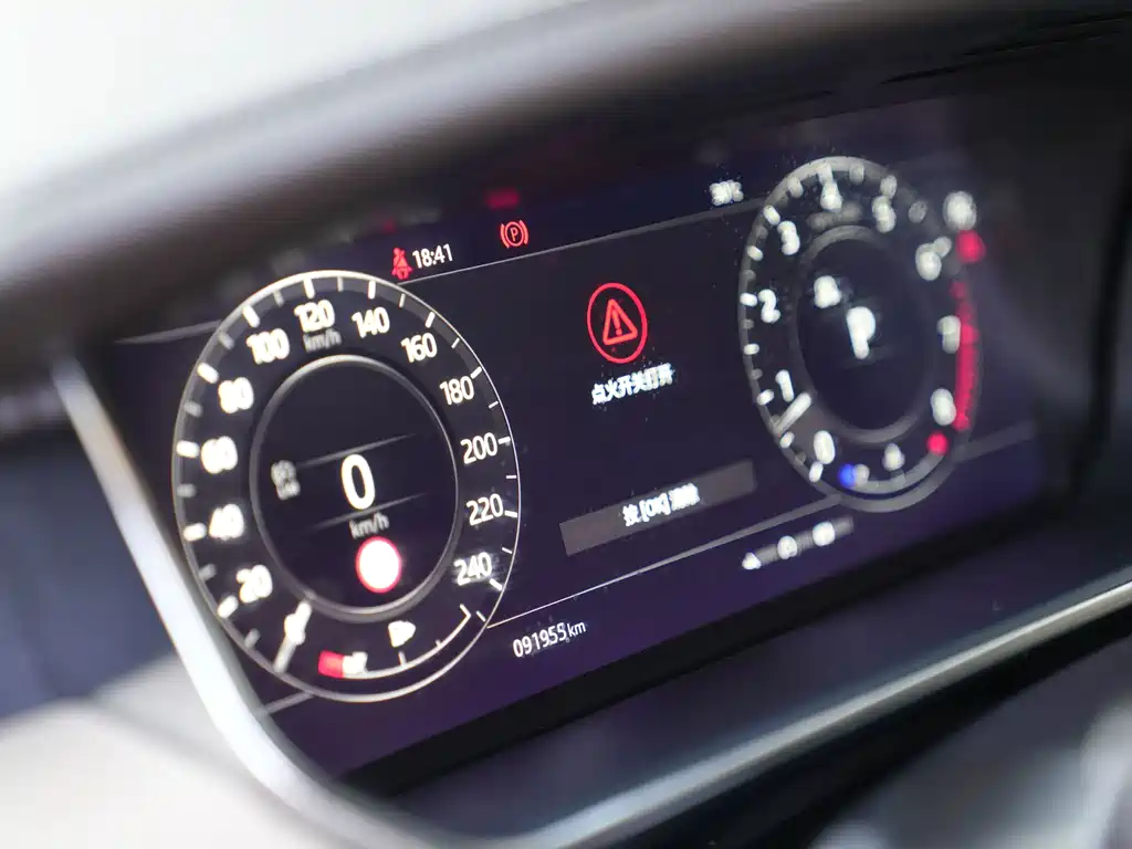 Land Rover Range Rover 2021 — фото 11