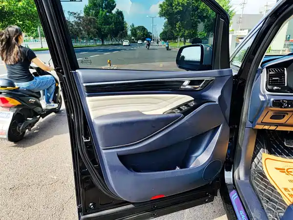GAC Trumpchi M8 2021