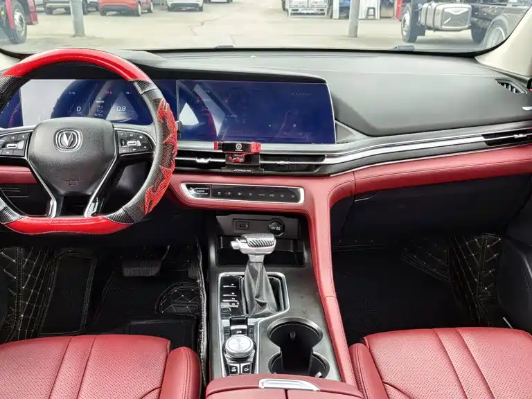 Changan CS75PLUS 2020 — фото 14