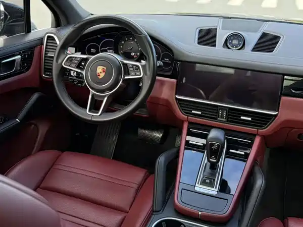 Porsche Cayenne 2019