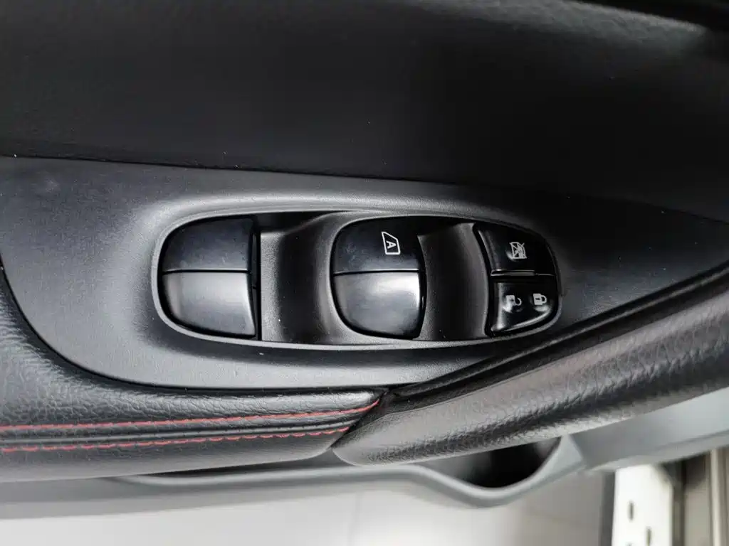 Nissan Qashqai 2016 — фото 9