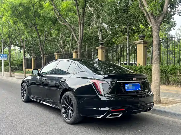 Cadillac CT5 2023