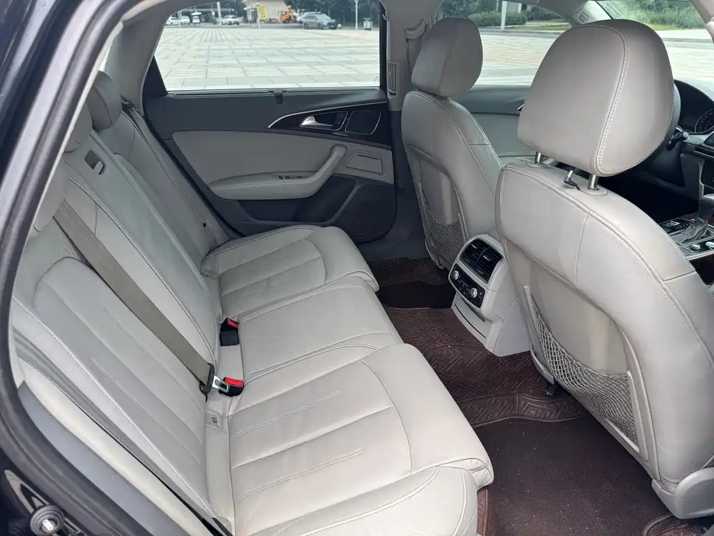 Audi A6L 2012