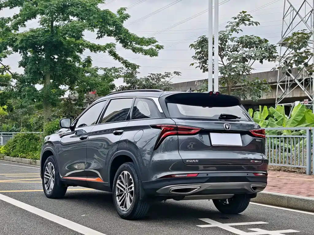 Changan CS75PLUS 2021 — фото 16