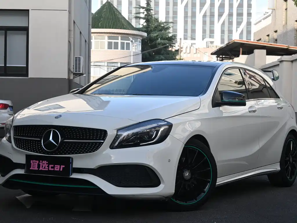 Mercedes-Benz A-Class 2016 — фото 1