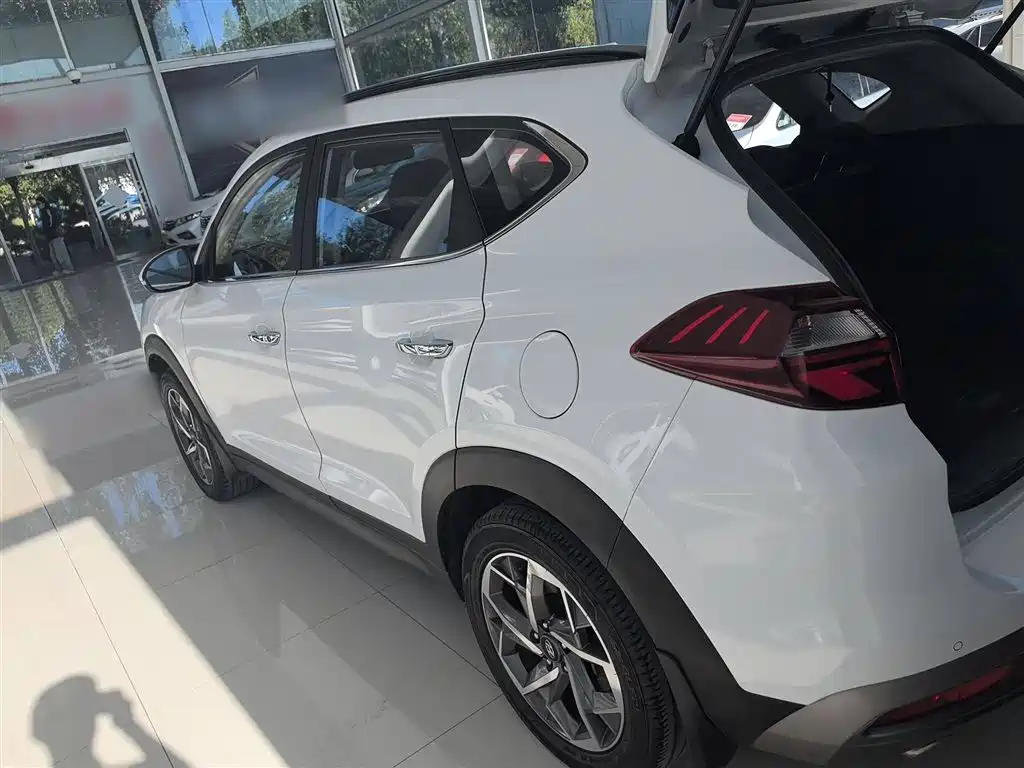 Hyundai Tucson 2020 — фото 25