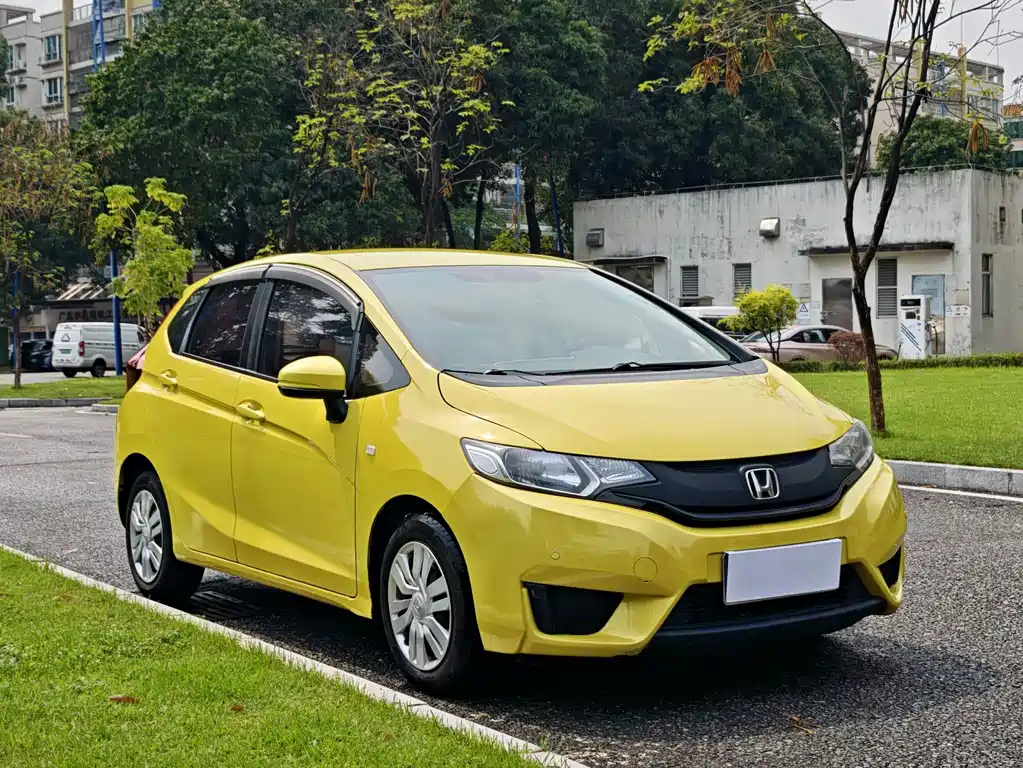 Honda Fit 2016 — фото 3
