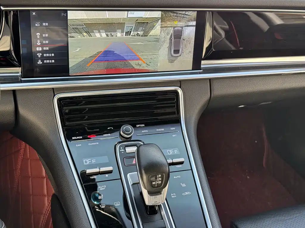 Porsche Panamera 2019 — фото 15