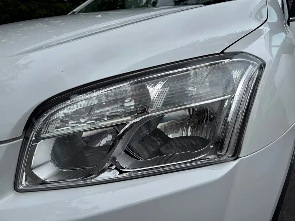 Chevrolet Trax 2014 — фото 15