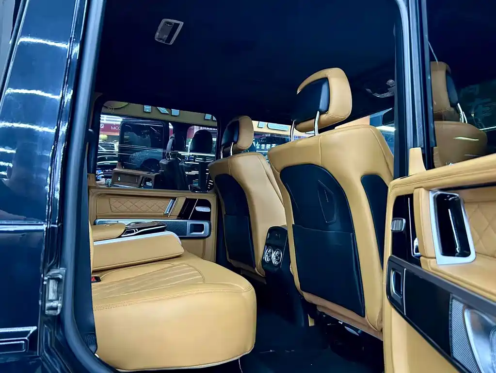 Mercedes-Benz G-Class AMG 2012 — фото 12