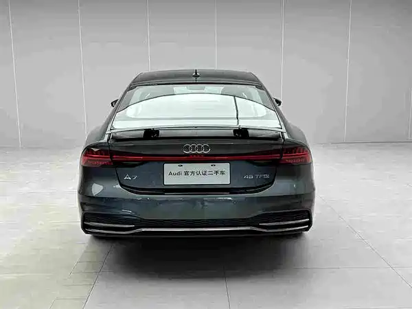 Audi A7 2025