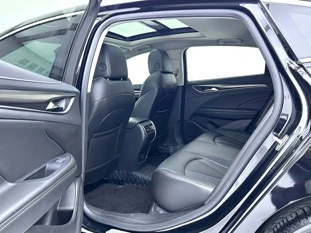 Buick LaCrosse 2022 — фото 14