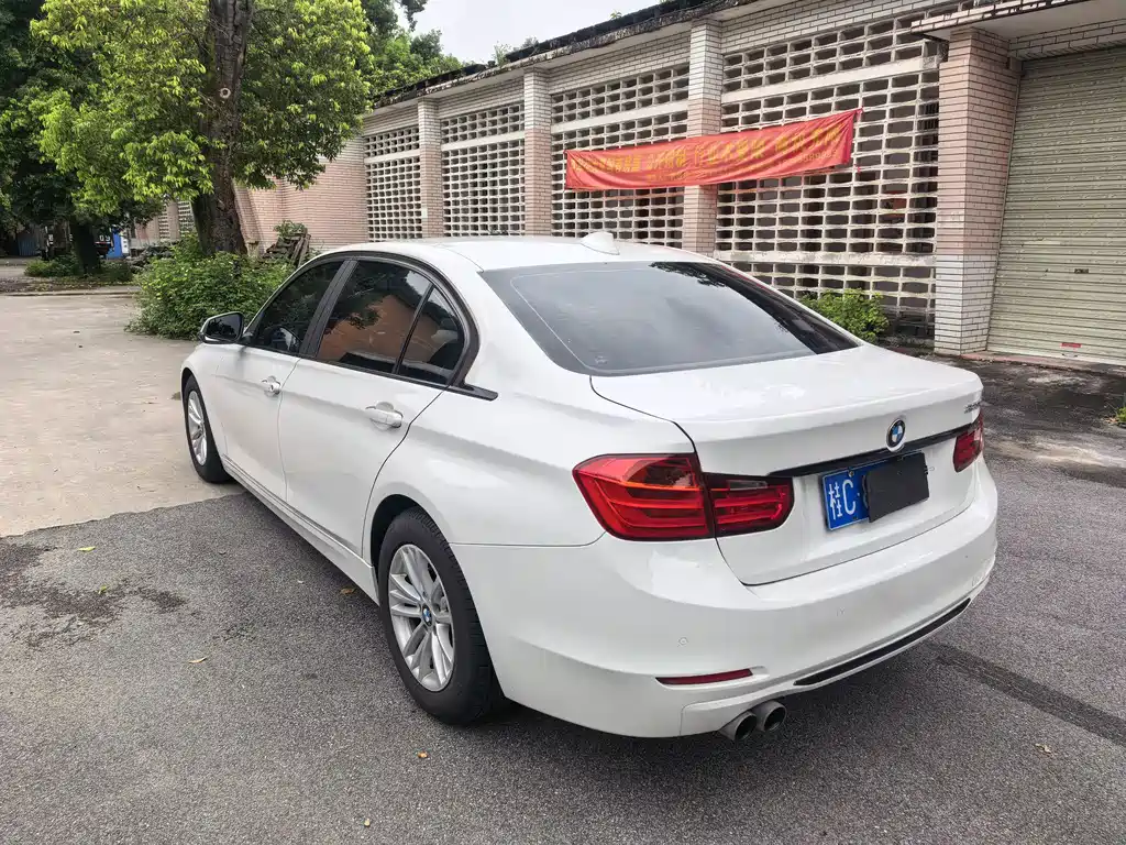 BMW 3 Series 2015