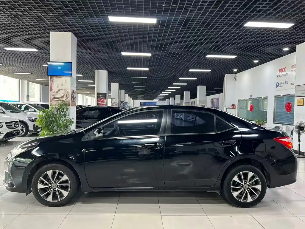 Toyota Levin 2015 — фото 3