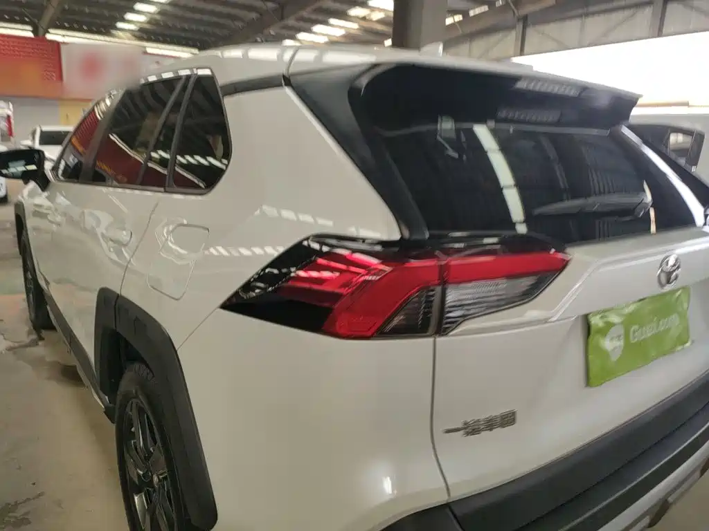 Toyota RAV4 2022