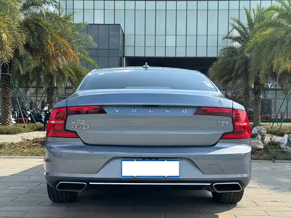 Volvo S90 2018