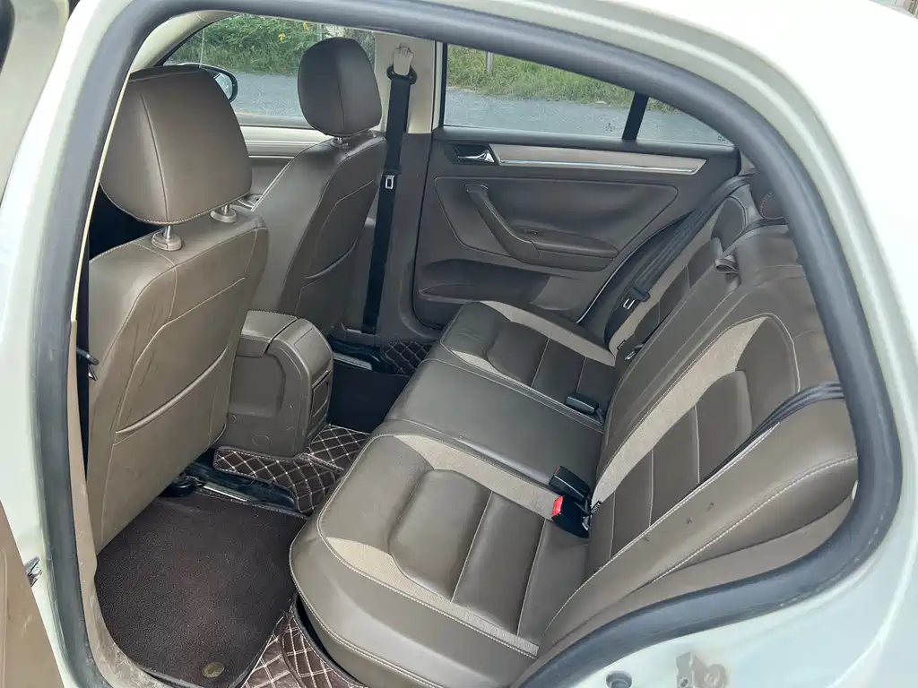 Volkswagen Bora 2015