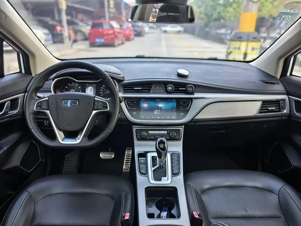 Geely Emgrand GS 2019 — фото 8