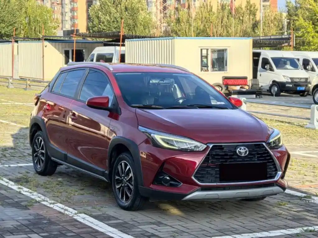 Toyota Yaris L 2022