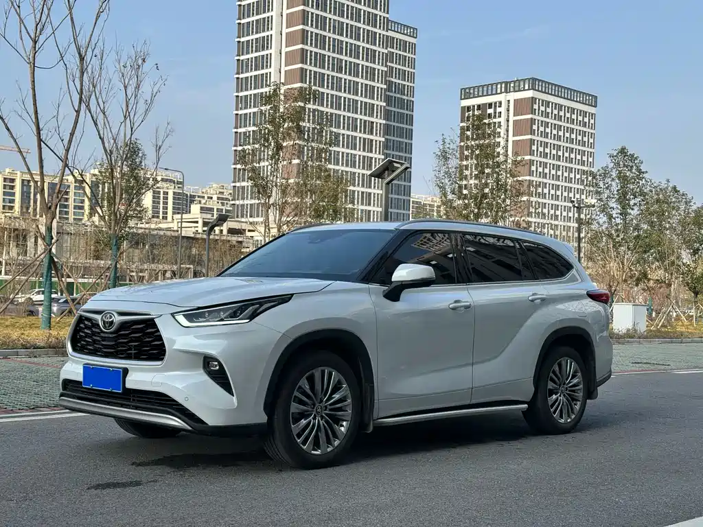 Toyota Highlander 2024