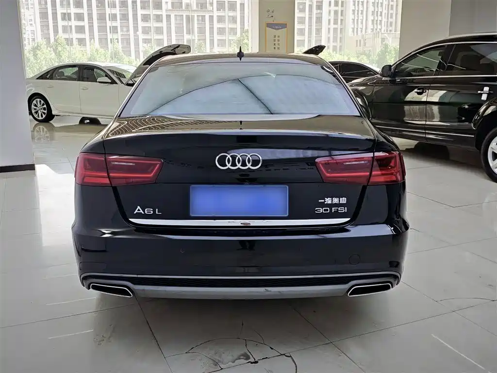 Audi A6L 2018 — фото 10