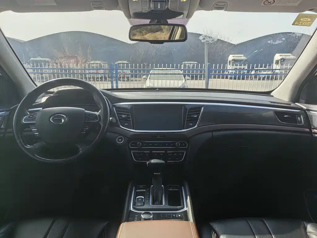 GAC Motor Trumpchi GS8 2018 — фото 14